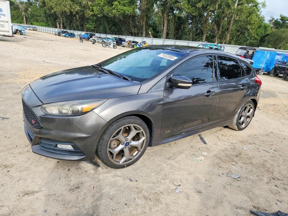 2015 FORD Focus