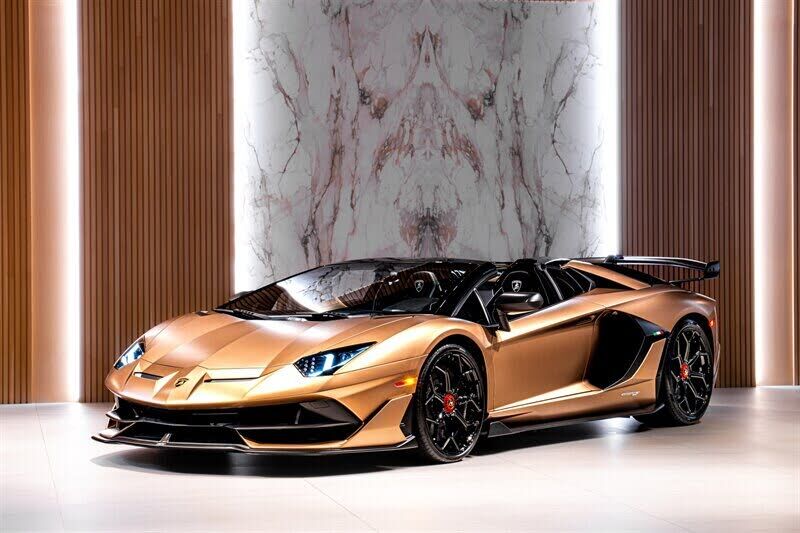 2020 LAMBORGHINI Aventador