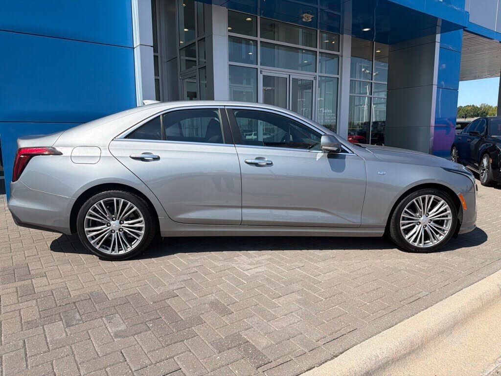 2026 CADILLAC CT4