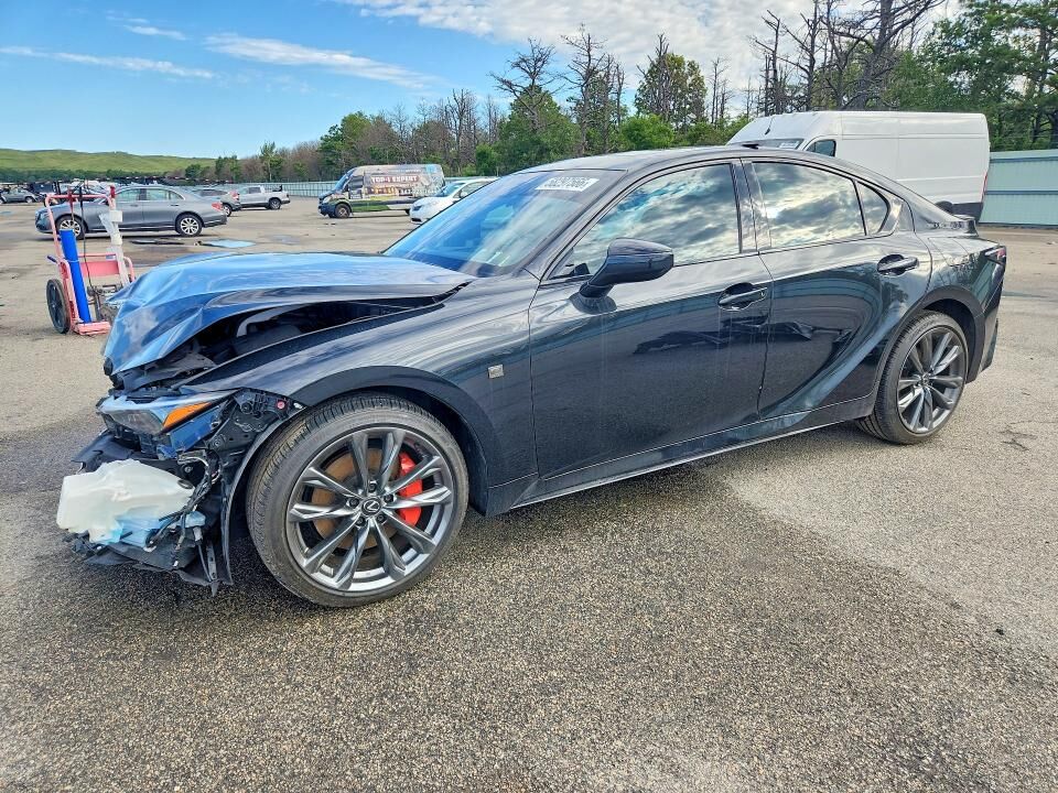 2024 LEXUS IS