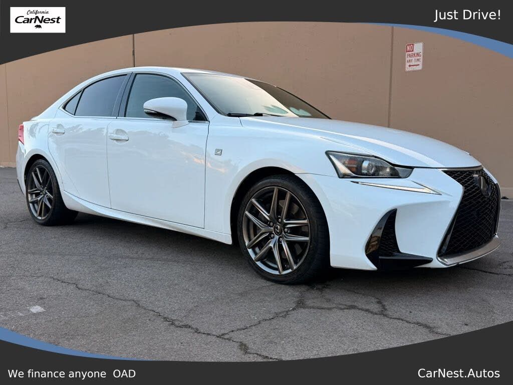 2017 LEXUS IS
