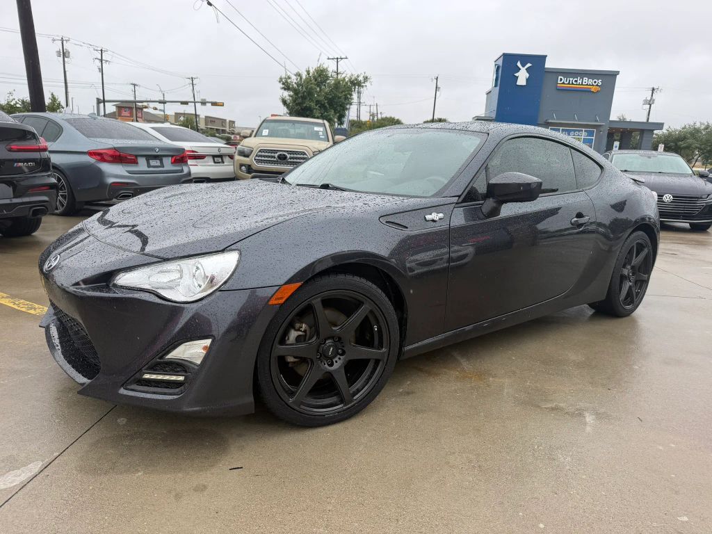 2015 TOYOTA Scion