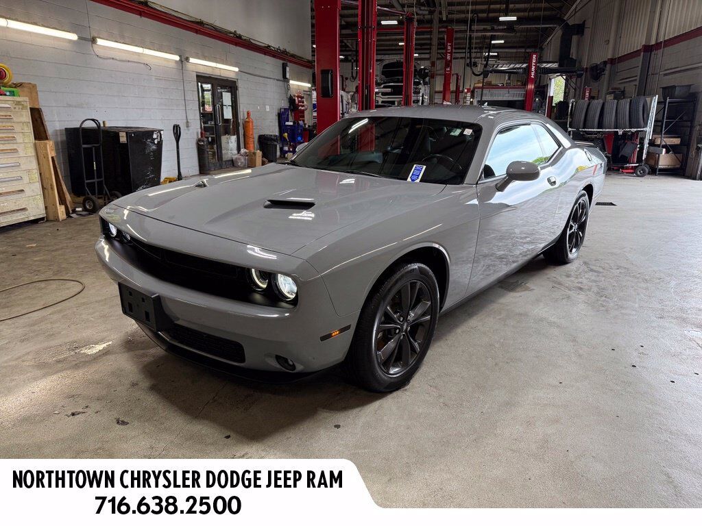 2021 DODGE Challenger