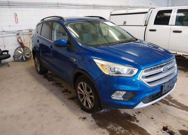 2017 FORD Escape