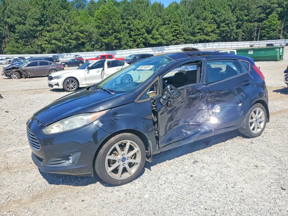 2015 FORD Fiesta