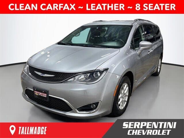 2020 CHRYSLER Pacifica