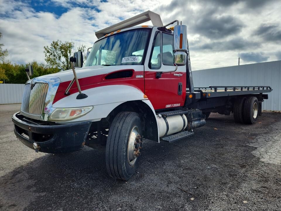 2010 INTERNATIONAL MA025