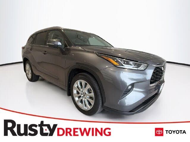 2024 TOYOTA Highlander