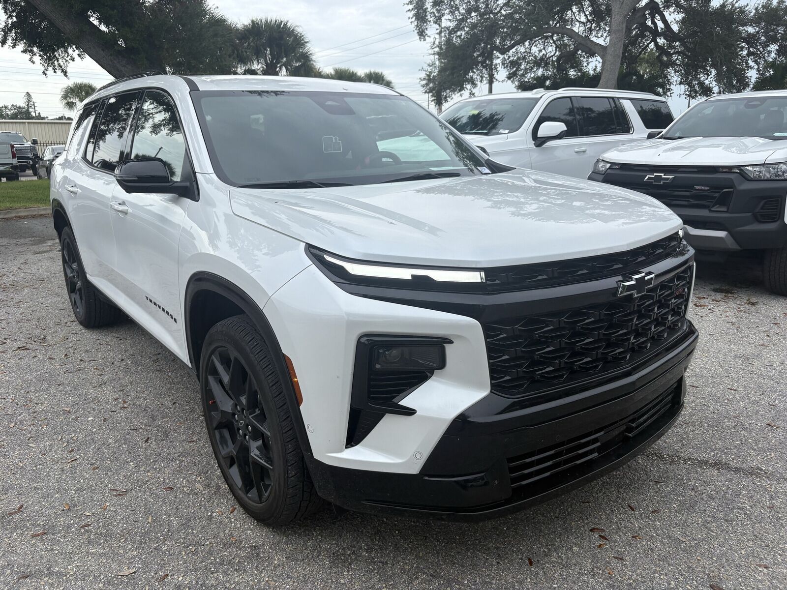 2025 CHEVROLET Traverse