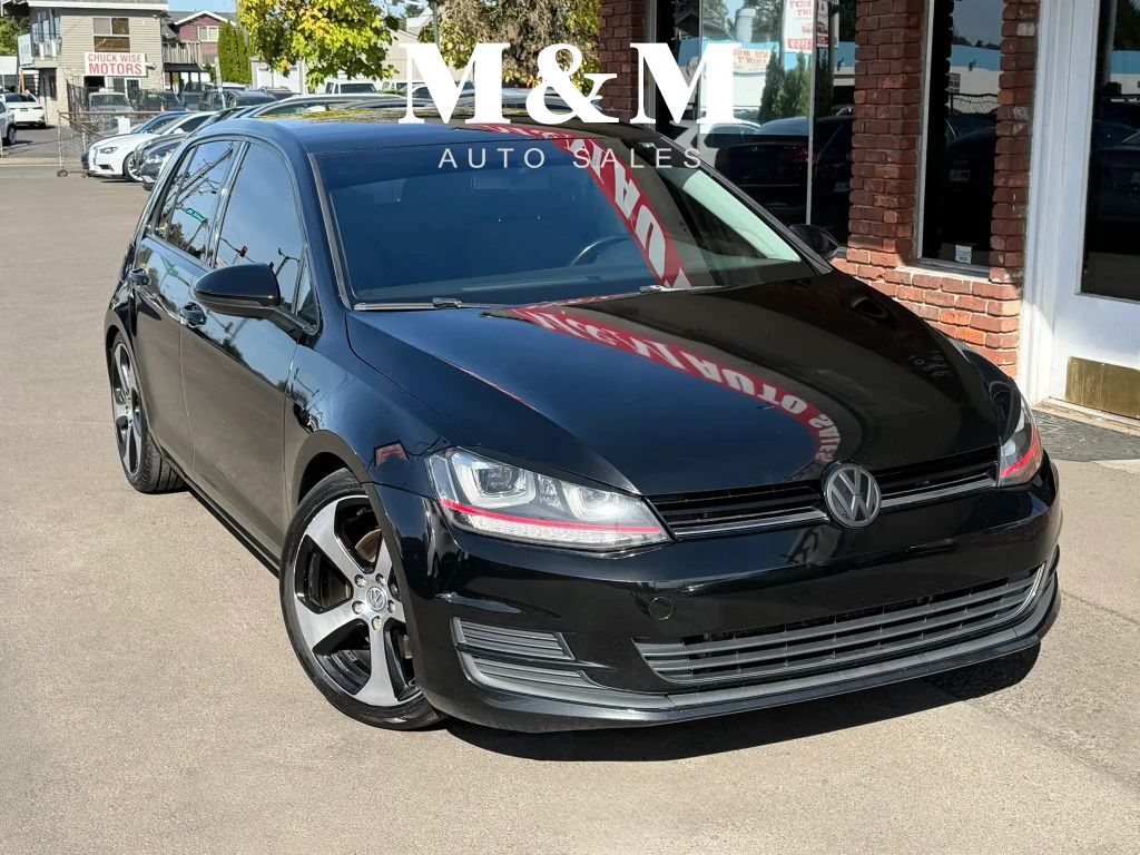 2016 VOLKSWAGEN Golf