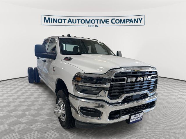 2027 RAM 3500