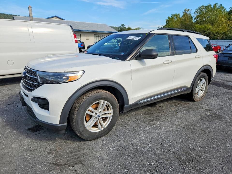 2020 FORD Explorer