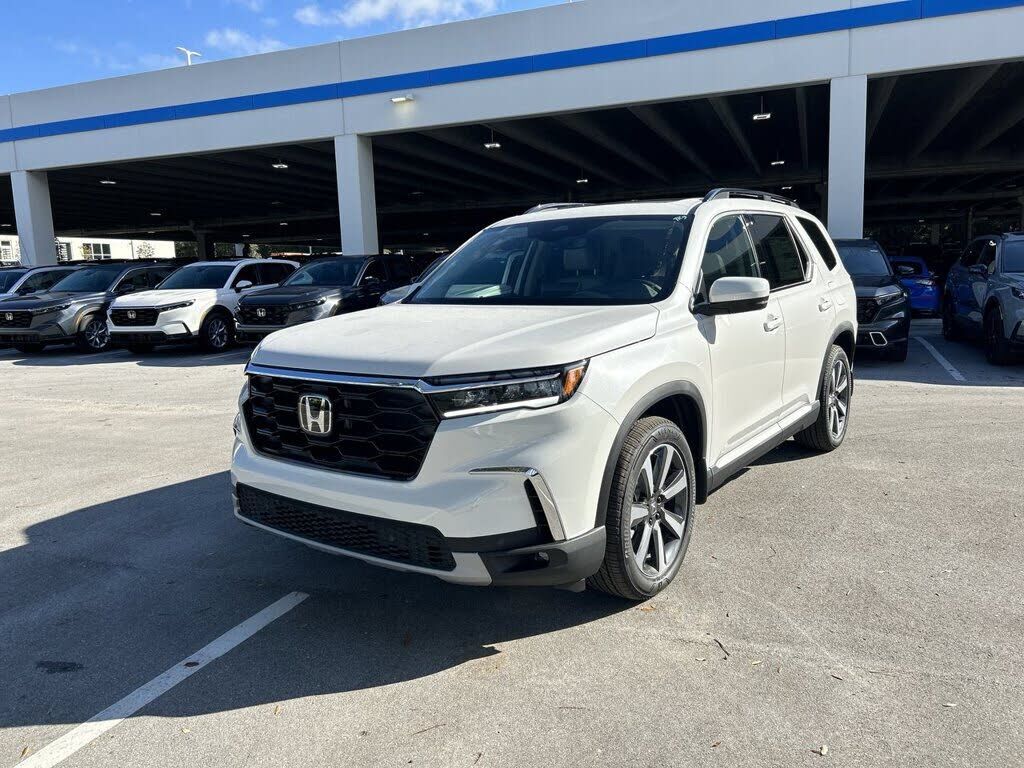 2024 HONDA Pilot