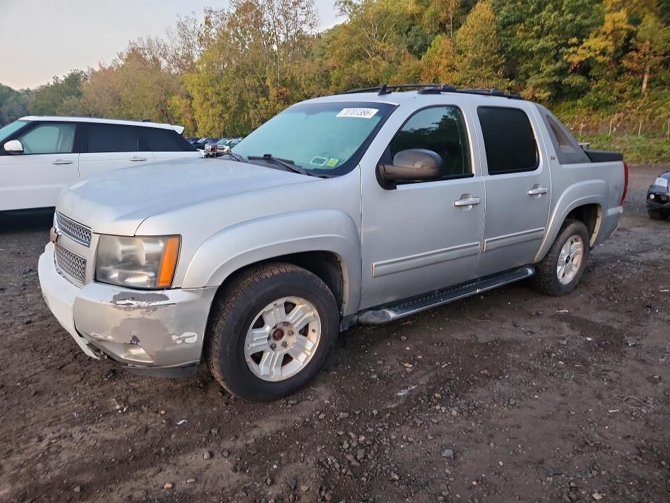 2011 CHEVROLET Avalanche