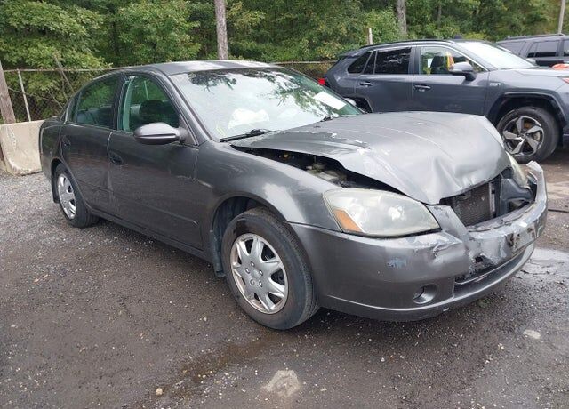 2005 NISSAN Altima