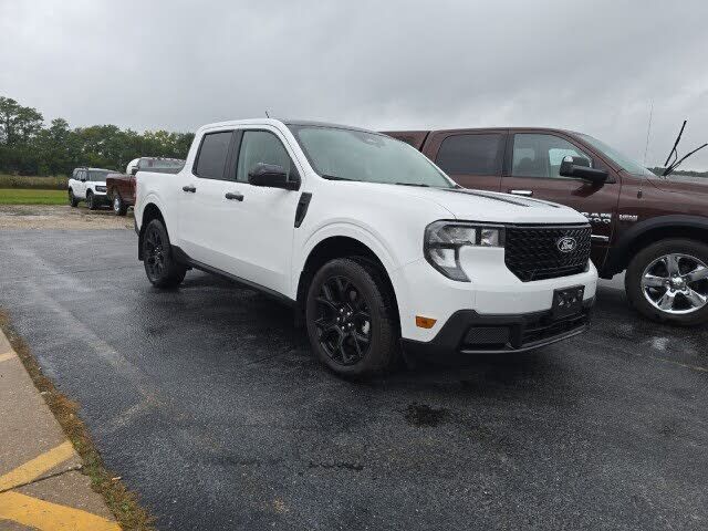 2025 FORD Maverick