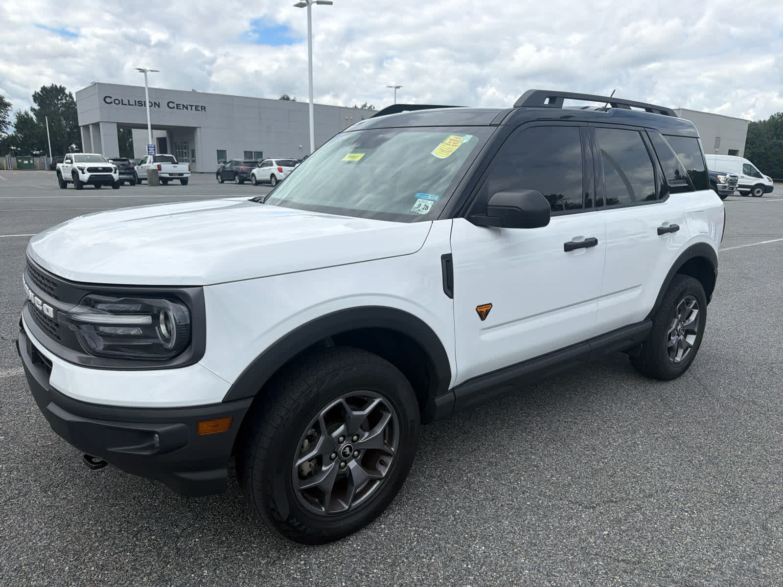 2023 FORD Bronco