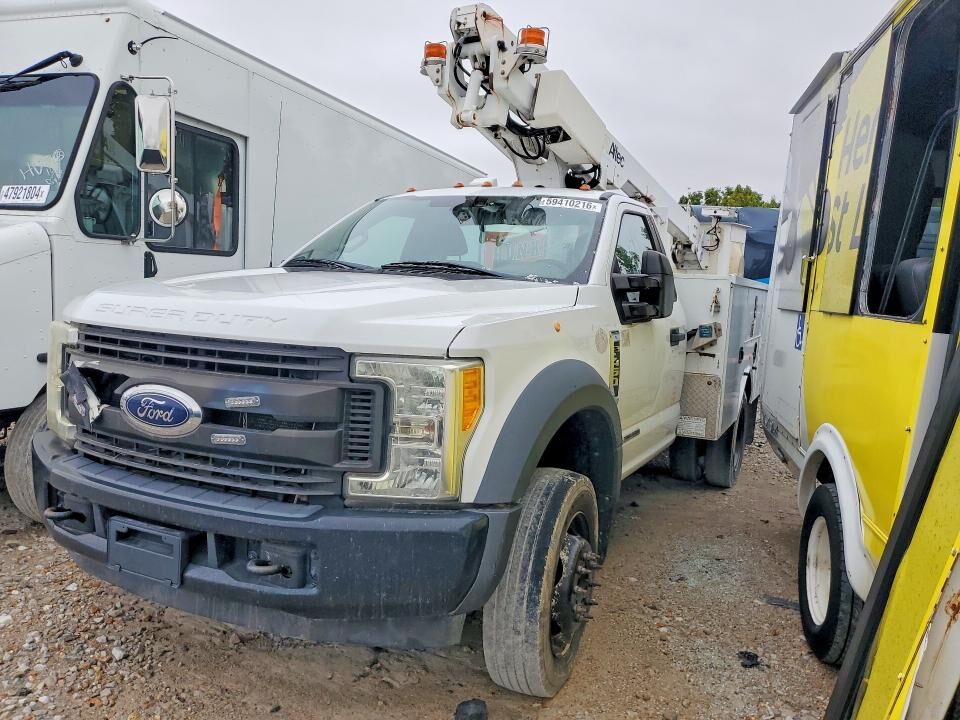2017 FORD F-450