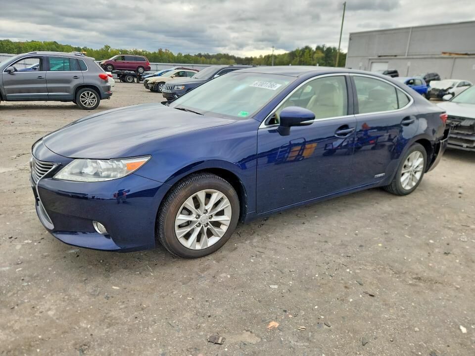 2013 LEXUS ES