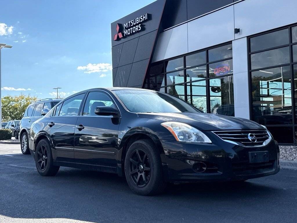 2012 NISSAN Altima