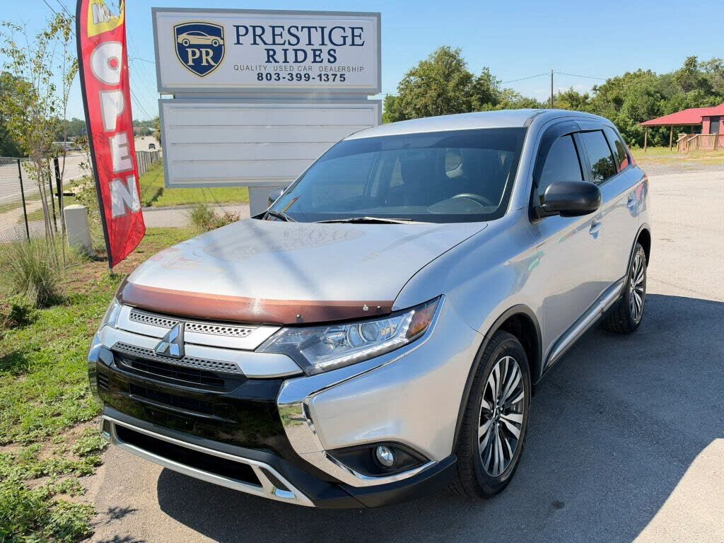 2019 MITSUBISHI Outlander