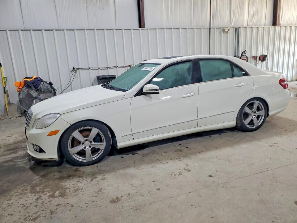 2010 MERCEDES-BENZ E-Class