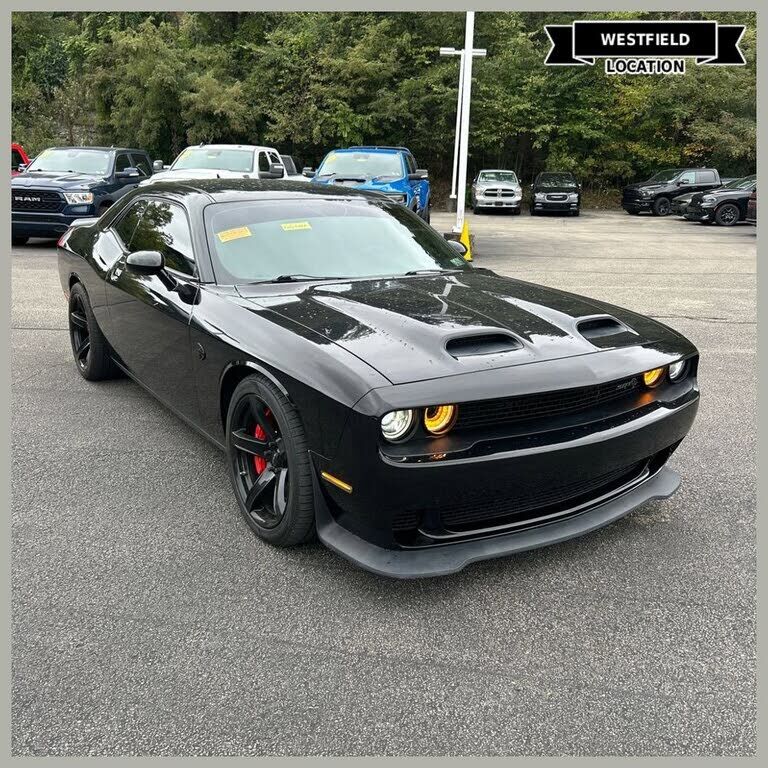 2016 DODGE Challenger