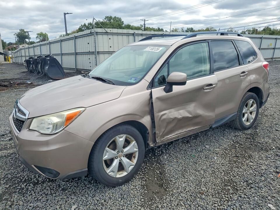 2014 SUBARU Forester