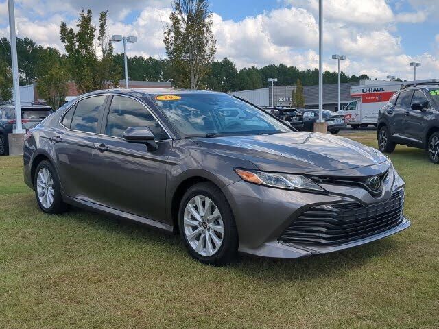 2019 TOYOTA Camry