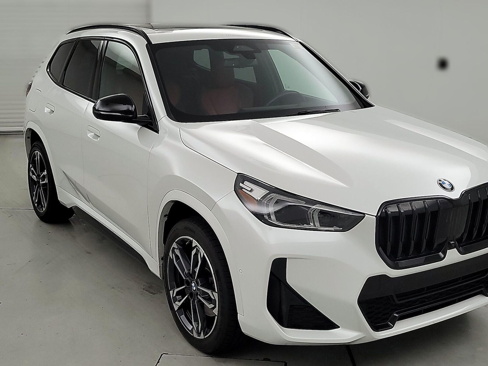 2023 BMW X1