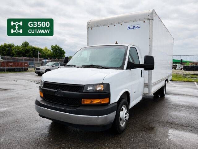 2020 CHEVROLET Express
