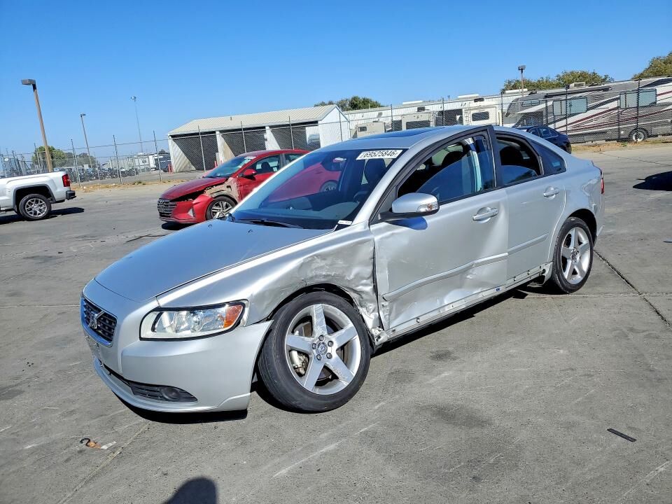 2008 VOLVO S40
