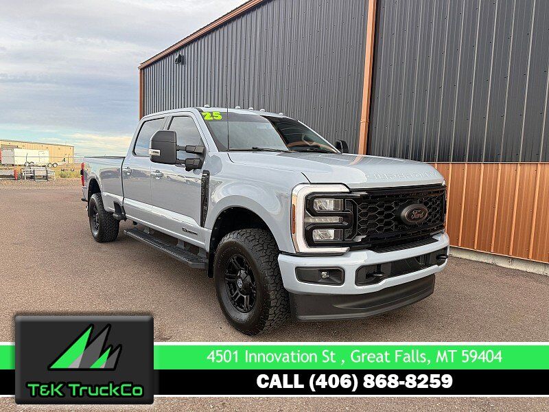 2025 FORD F-250