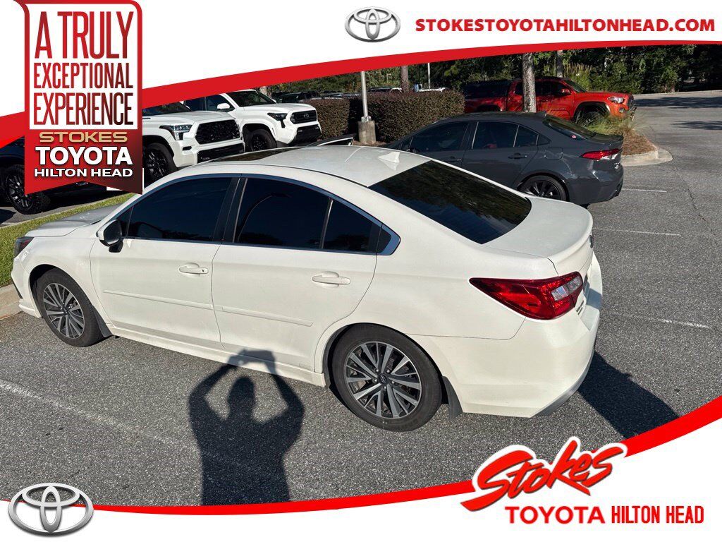 2018 SUBARU Legacy