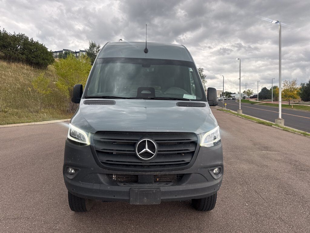 2025 Mercedes-Benz Sprinter