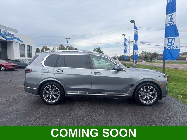 2025 BMW X7