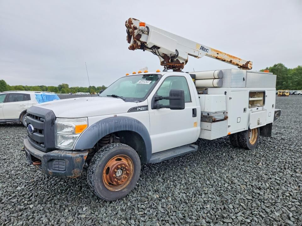 2013 FORD F-450