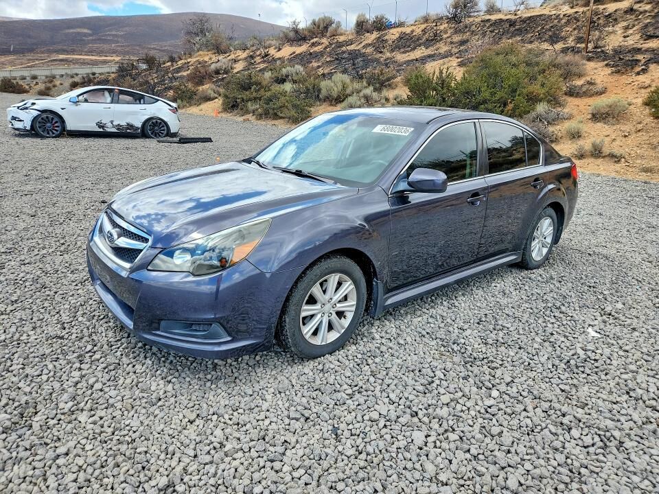 2010 SUBARU Legacy