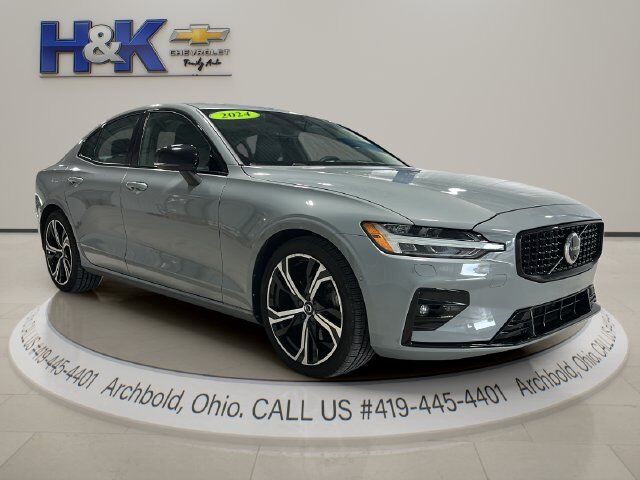 2024 VOLVO S60