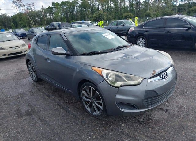 2012 HYUNDAI Veloster