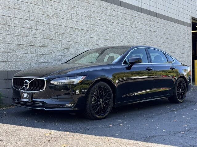 2020 VOLVO S90