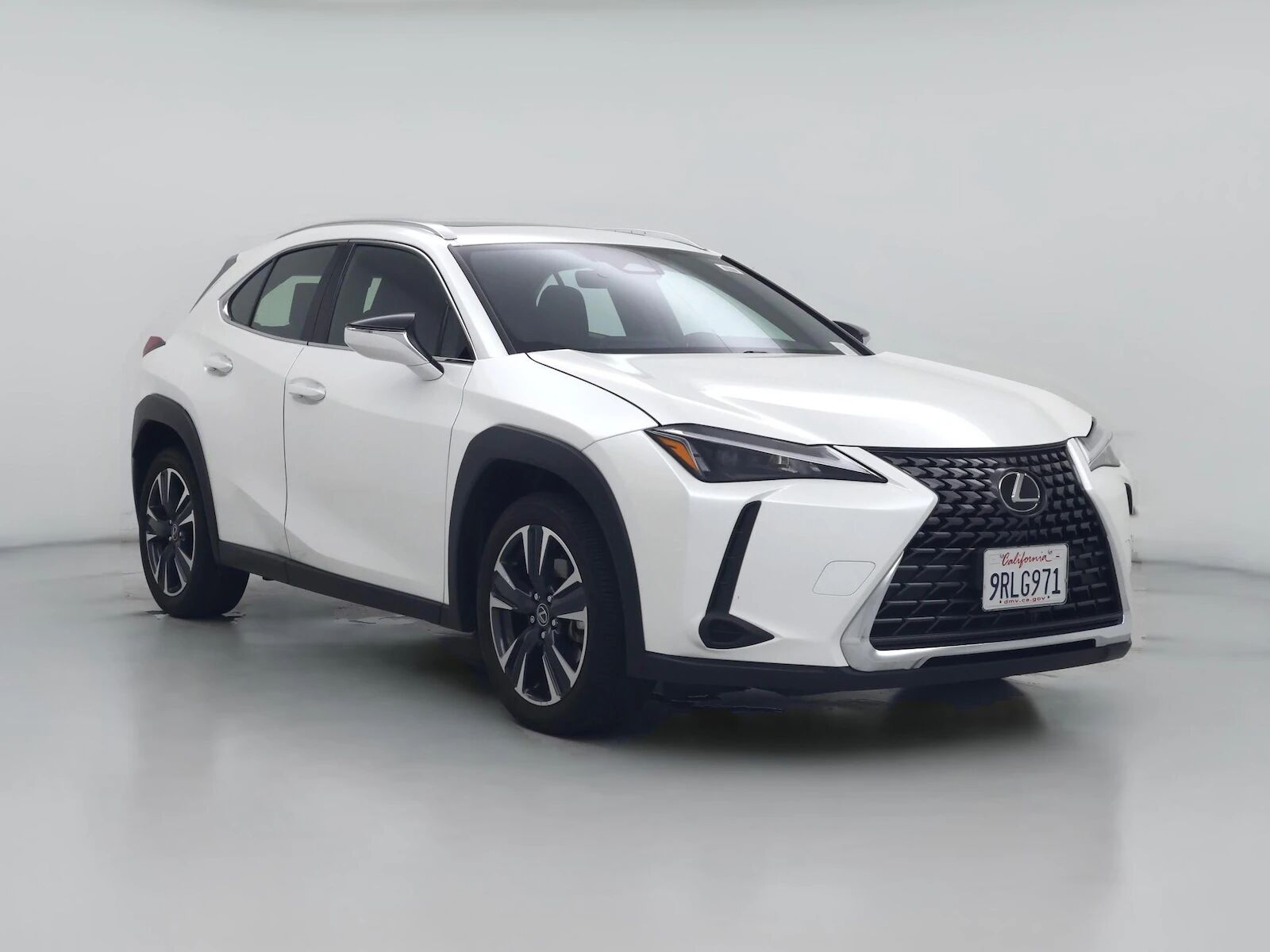 2025 LEXUS UX
