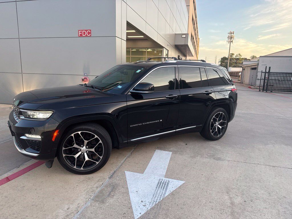 2022 JEEP Grand Cherokee