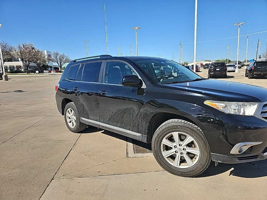 2013 TOYOTA Highlander