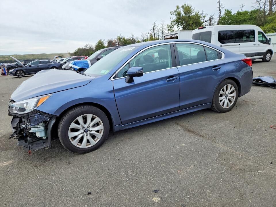 2017 SUBARU Legacy