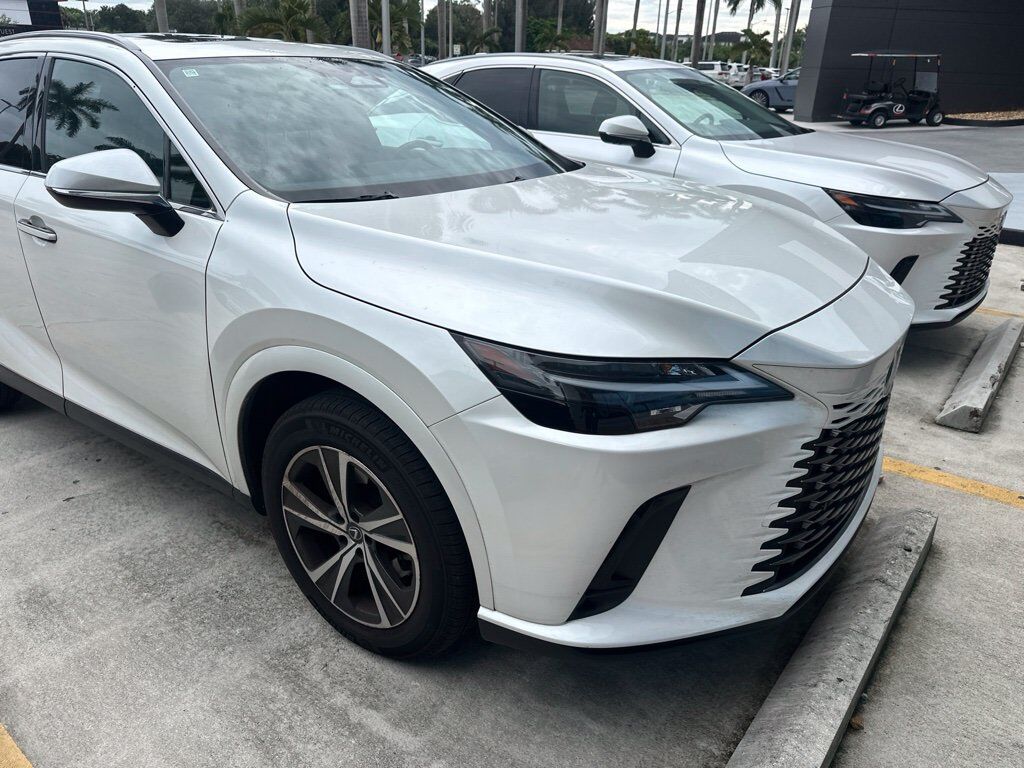 2023 LEXUS RX