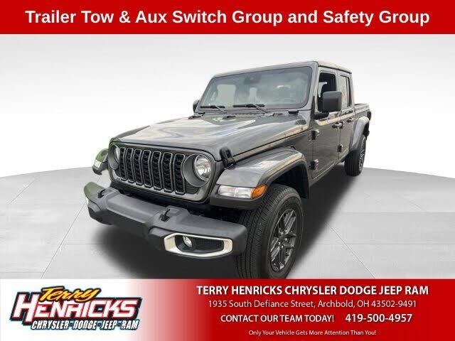 2025 JEEP Gladiator