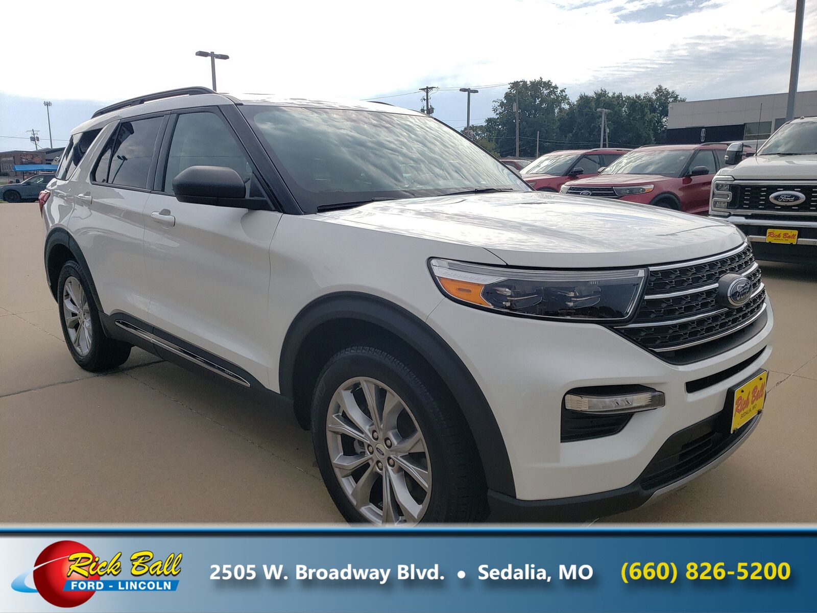 2023 FORD Explorer
