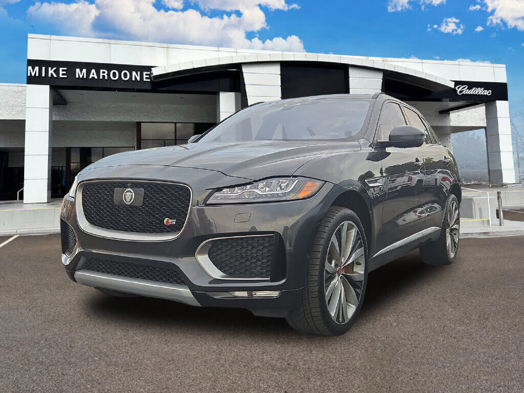 2017 JAGUAR F-Pace