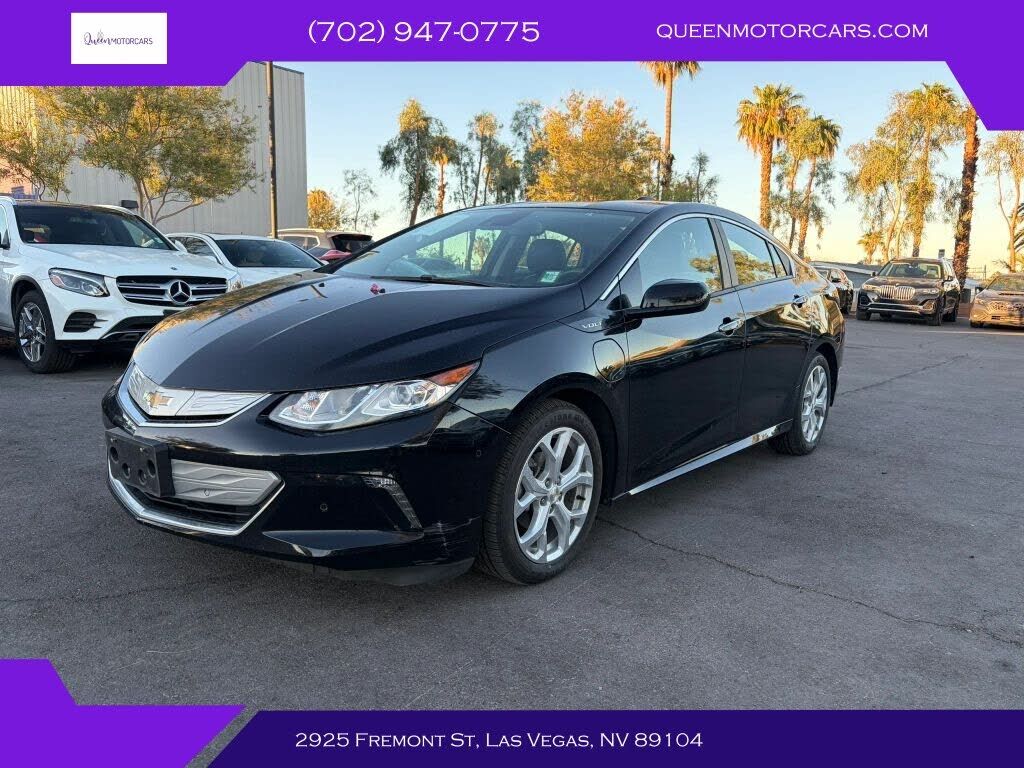 2017 CHEVROLET Volt